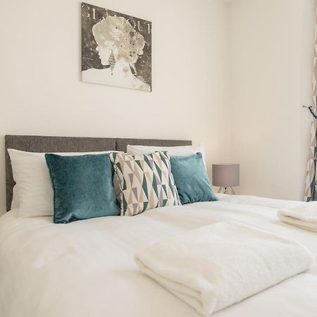 Appartamento Highfield House - 1 Bed-Sleeps 2-Tjs20Hh Ilfracombe Esterno foto