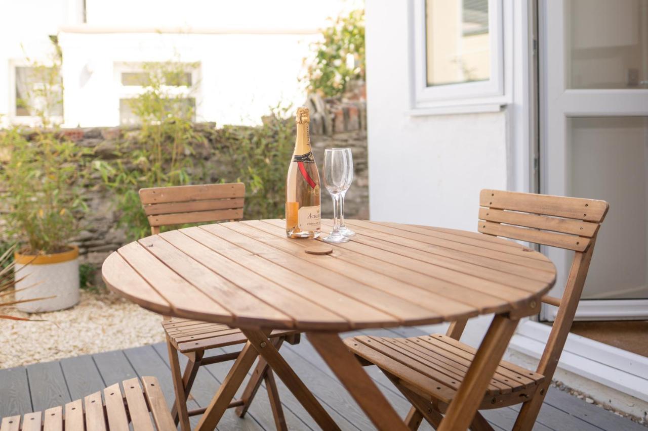 Appartamento Highfield House - 1 Bed-Sleeps 2-Tjs20Hh Ilfracombe Esterno foto